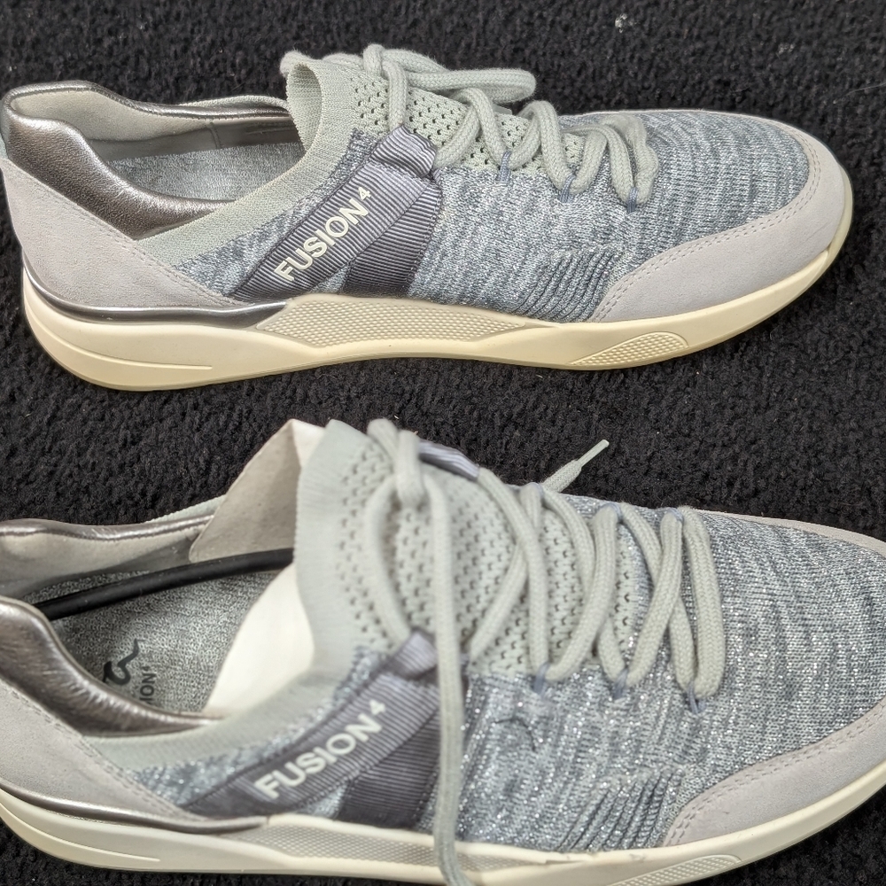 Ara Women's Fusion Sneaker Size 5.5. New No Tag/Box. Sole & Outer Sole Discolor